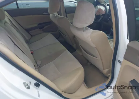 2010 Honda Accord 2.4 Lx из США, поврежденный, VIN 1HGCP2F36AA013824